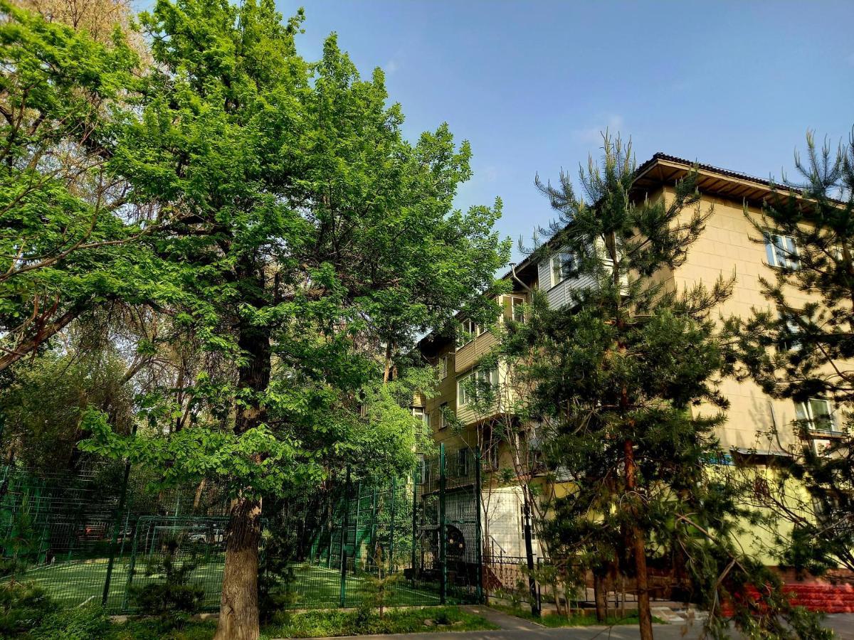 Квартира На Набережной Almaty Eksteriør billede